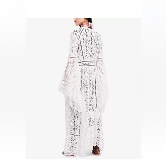 Free People Rhiannon Lace Kimono/Robe - Picture 2 of 6